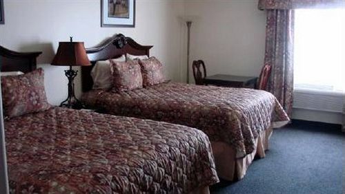 Fairgrounds Inn Du Quoin Bagian luar foto